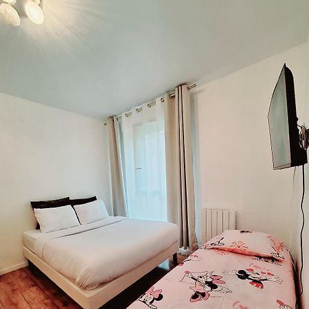 Studio Alpha - 2Min By Train To Disneyland Or 20Min Walk - 5Min Walk To "Val D'Europe" Station Montévrain Buitenkant foto