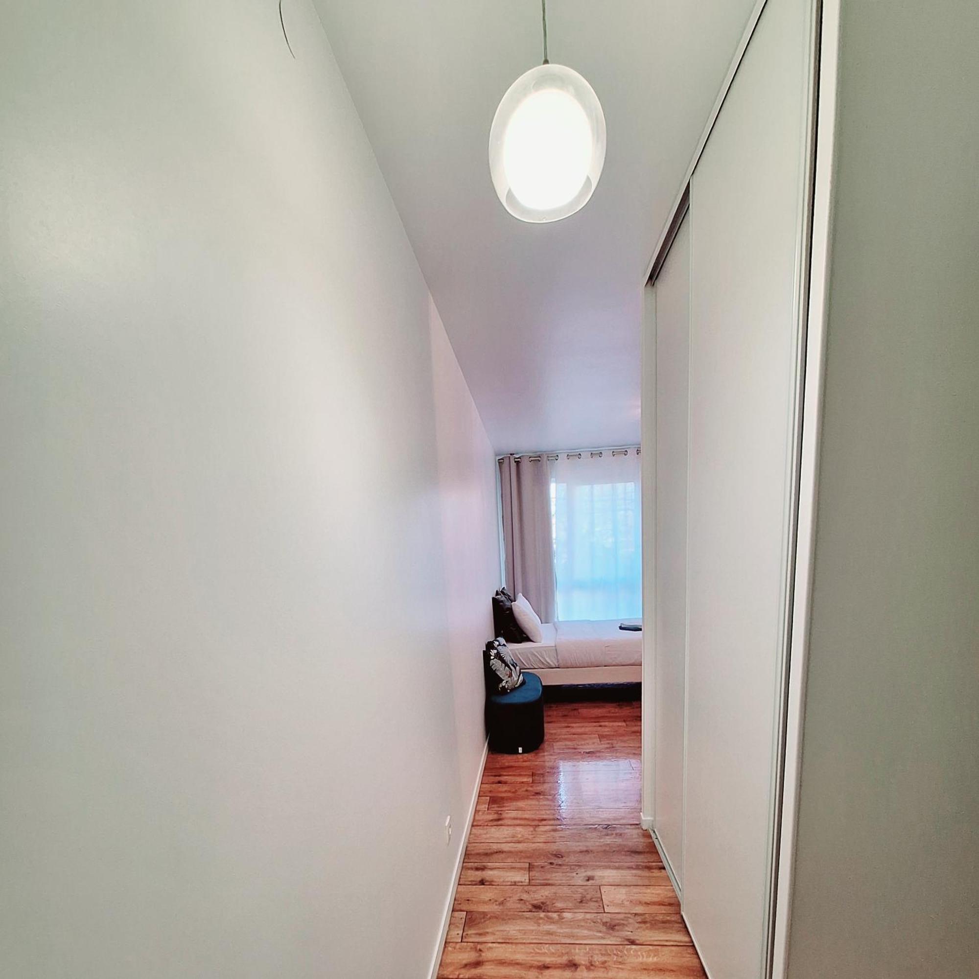 Studio Alpha - 2Min By Train To Disneyland Or 20Min Walk - 5Min Walk To "Val D'Europe" Station Montévrain Buitenkant foto