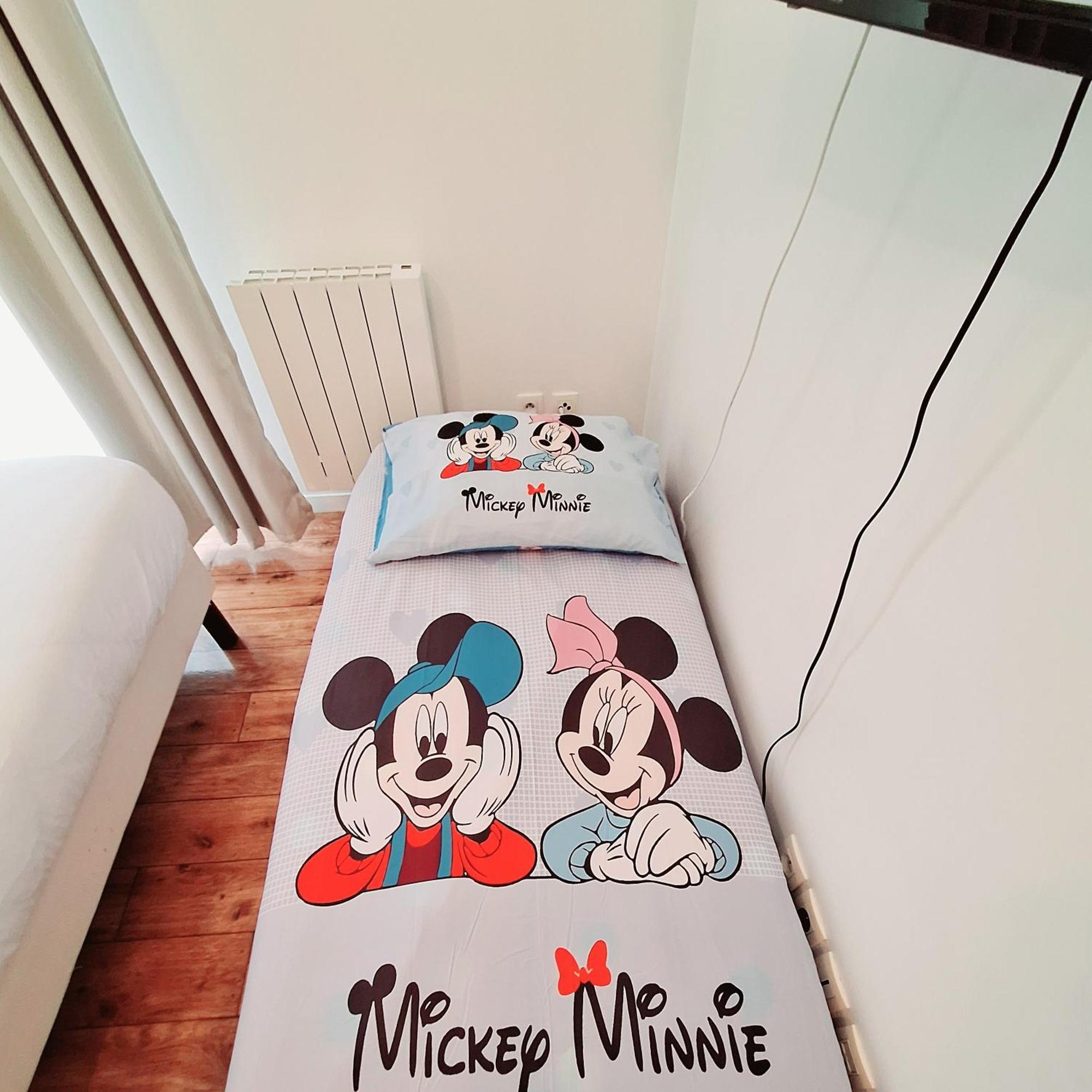 Studio Alpha - 2Min By Train To Disneyland Or 20Min Walk - 5Min Walk To "Val D'Europe" Station Montévrain Buitenkant foto