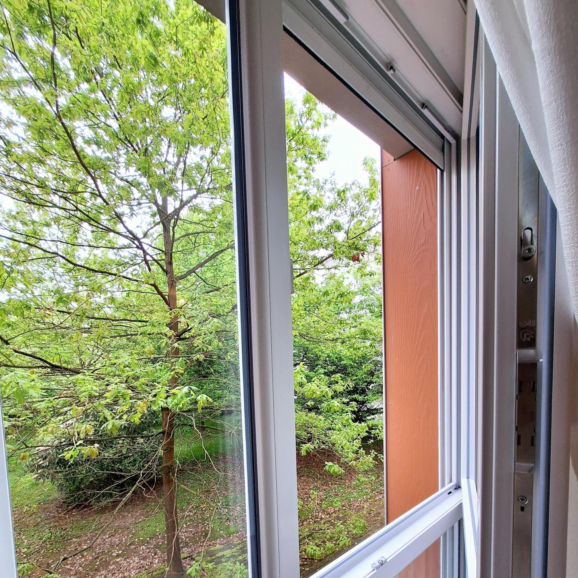 Studio Alpha - 2Min By Train To Disneyland Or 20Min Walk - 5Min Walk To "Val D'Europe" Station Montévrain Buitenkant foto